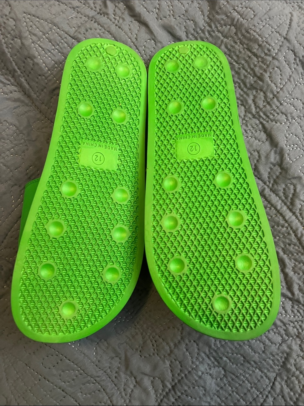 🔥LRG GREEN ADJUSTABLE SLIDES - Picture 3 of 5
